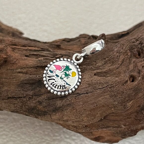 Pandora Miami Beach Holiday Christmas S925 Silver Dangle Charm - Picture 3 of 4